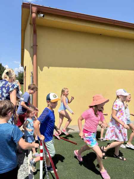 Slavnostní otevření hřiště ve Vracovicích