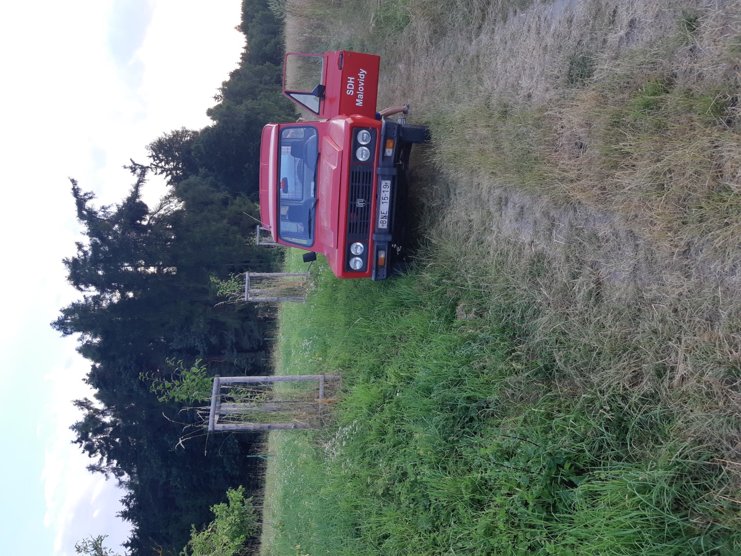 Výzva k podání nabídky na koupi vozidla ARO 240